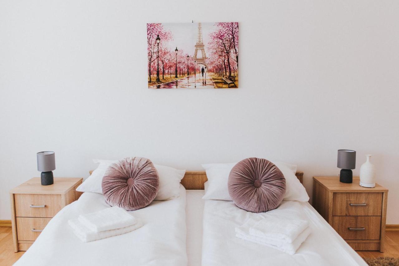 Апартаменти Lotus Apartman Одорхею-Секуєск Екстер'єр фото